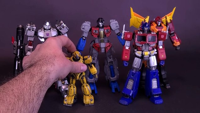 Threezero Transformers MDLX Starscream