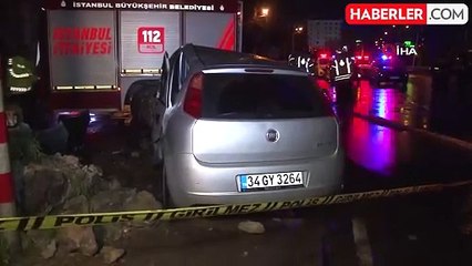 Pendik'te kontrolden çıkan araç duvara çarptı: 2 yaralı