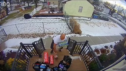 Família de recém-nascido é surpreendida por atos de cuidado de vizinhos