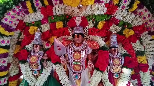 CarFestival: பழனியில் அரோகரா கோஷம் விண்ணை பிழக்க திருத்தேரை வடம் பிடித்து இழுத்த ஆயிரக்கணக்கான பக்தர்கள்