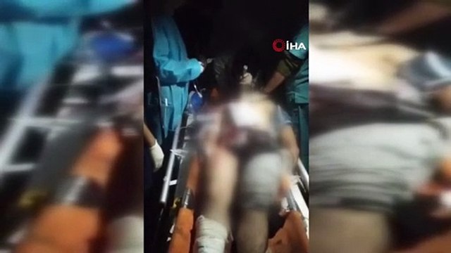 Hastanede yaralılara cep telefonu ışığıyla müdahale