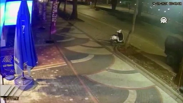 Trafik kazasında 1 kişi öldü, 1 kişi yaralandı