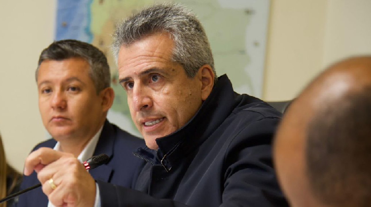 “Entidades tienen suficientes recursos para enfrentar la emergencia”: mininterior sobre incendios forestales