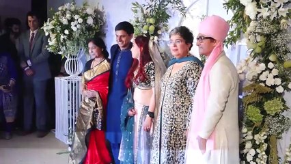 Aamir Khan's darling Ira shares romantic selfie from honeymoon, Nupur seen pouting