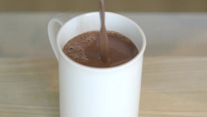 Creamy Homemade Hot Chocolate Recipe ☕️