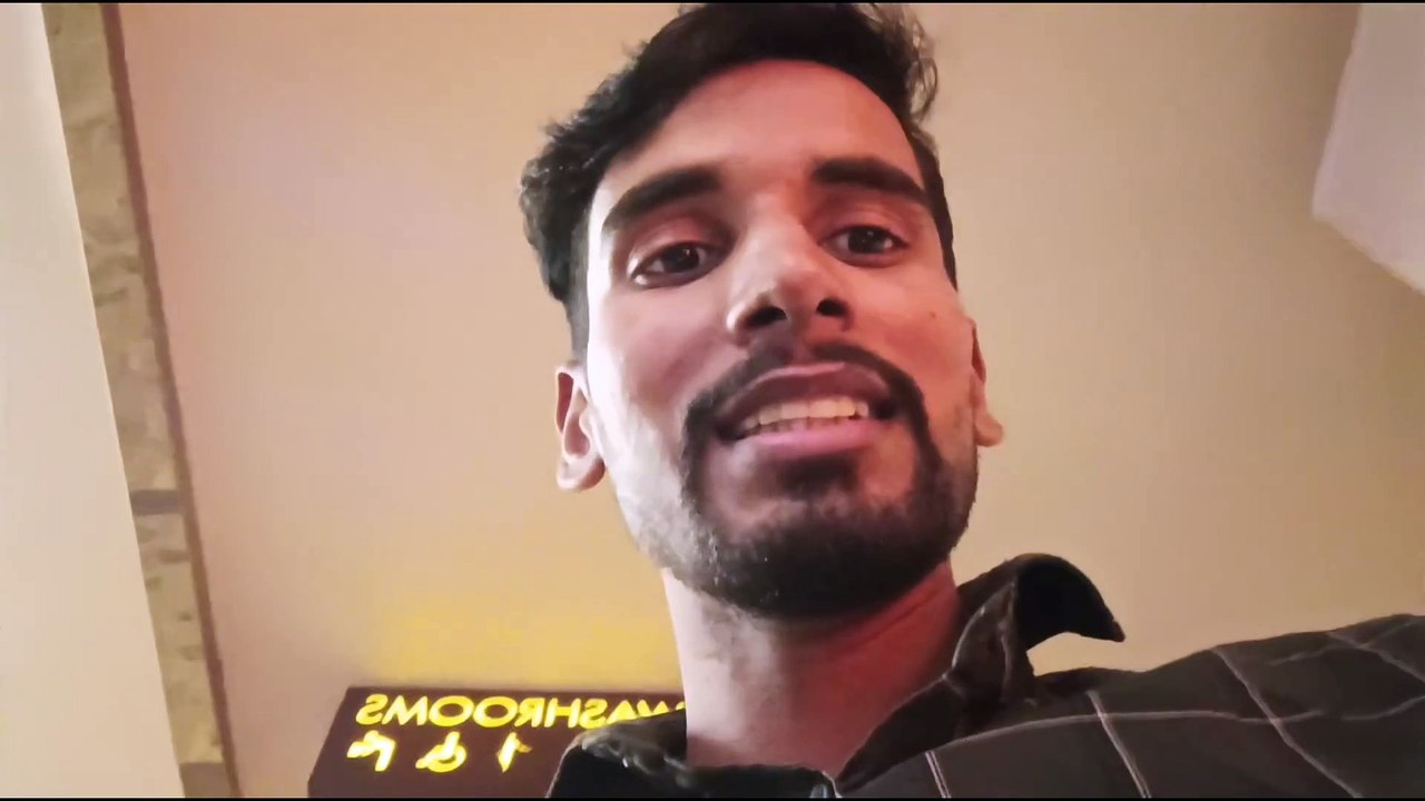 Fighter Movie  Aaj Dekha Hum Logo Ne  || Maja Aa Gaya Bhai Movie Dekh Kar  #sighji_vlogs