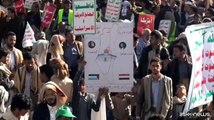 Migliaia di sostenitori degli Houthi manifestano a Sanaa pro Gaza