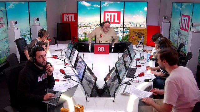 Macron : C'est vrai que je crée tellement de malaises que j'ai l'impression d'être le Président de la Malaisie ! Et je pense qu'avec ce jeu de mots on peut rajouter quelques AVC