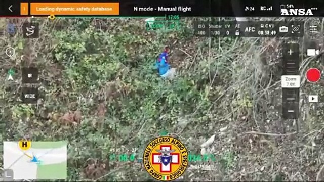 Bimbo di 3 anni si perde nell'Ascolano, individuato con un drone