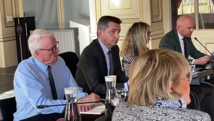 Premier conseil municipal de l'année sous tension