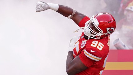 Kansas City Chiefs' Defense Shines in Super Bowl Chase 🏈