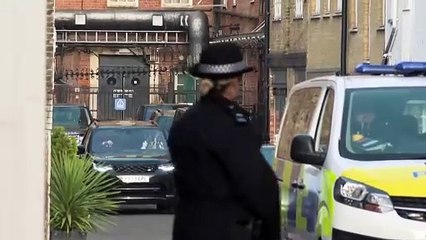 El rey británico Carlos III y Catalina dejan el hospital tras sus cirugíaS