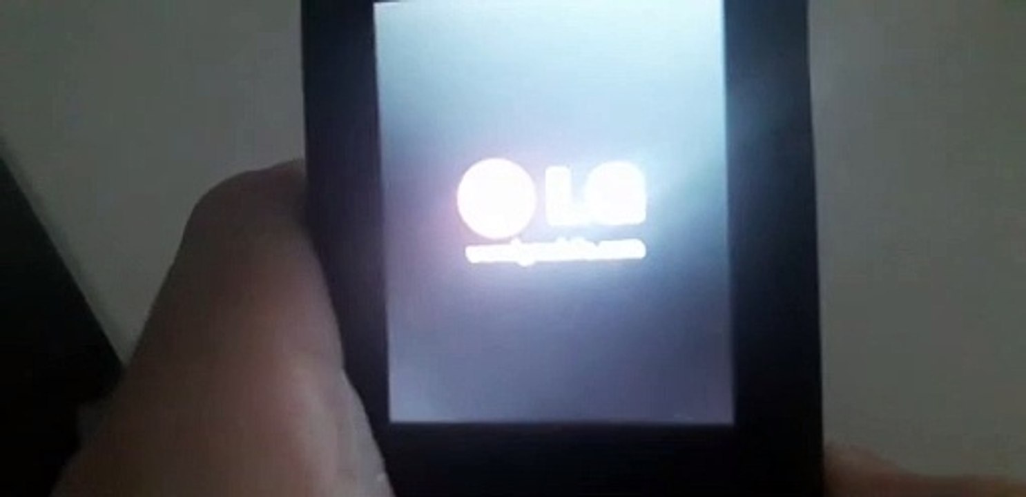 Laziness videos's vecchio LG KG800 - On/Off