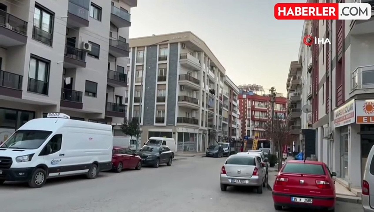İzmir'de 5.1 büyüklüğünde deprem meydana geldi
