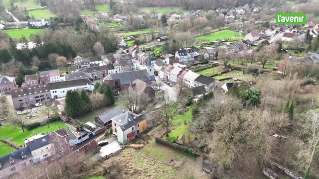 Le Brabant wallon vu du ciel : L’église Saint-Bathélémy et le centre de Bousval
