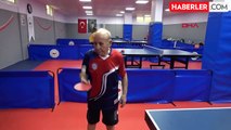 87 yaşındaki emekli öğretmen Türkiye'nin en yaşlı masa tenisi sporcusu