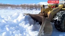 Tunceli ve Bingöl'de Kar Yağışı: Yüzlerce Köy Yolu Ulaşıma Kapandı