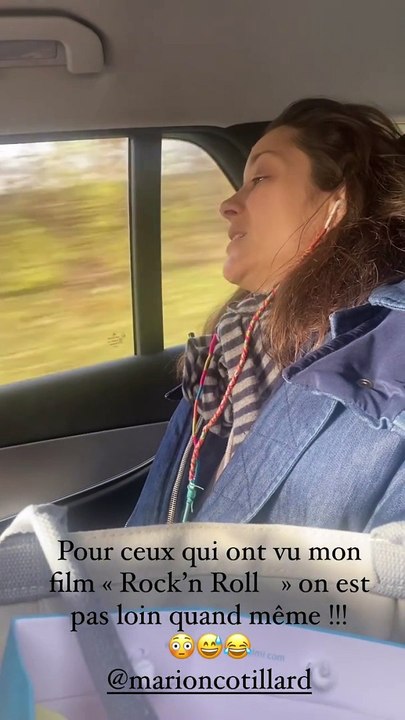 En fait comme l'explique l'acteur du film Jeux d'enfants, elle répète pour le film de Mona Achache, Little Girl Blue.Marion Cotillard, instagram