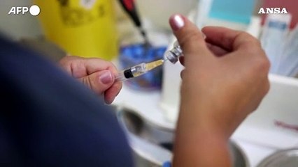 Vaccino terapeutico contro il melanoma, prima dose iniettata a Napoli