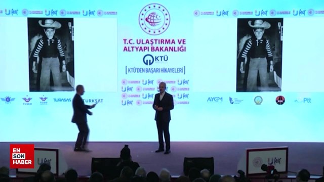 Abdulkadir Uraloğlu, çocukluk fotoğrafını öğrencilerle paylaştı
