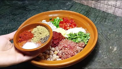 بربوشةⵣ أو كسكس بالعصبان مع طريقة حصرية ومُسهلة في خياطة العصبانBarboucha ou Couscous aux Osbane