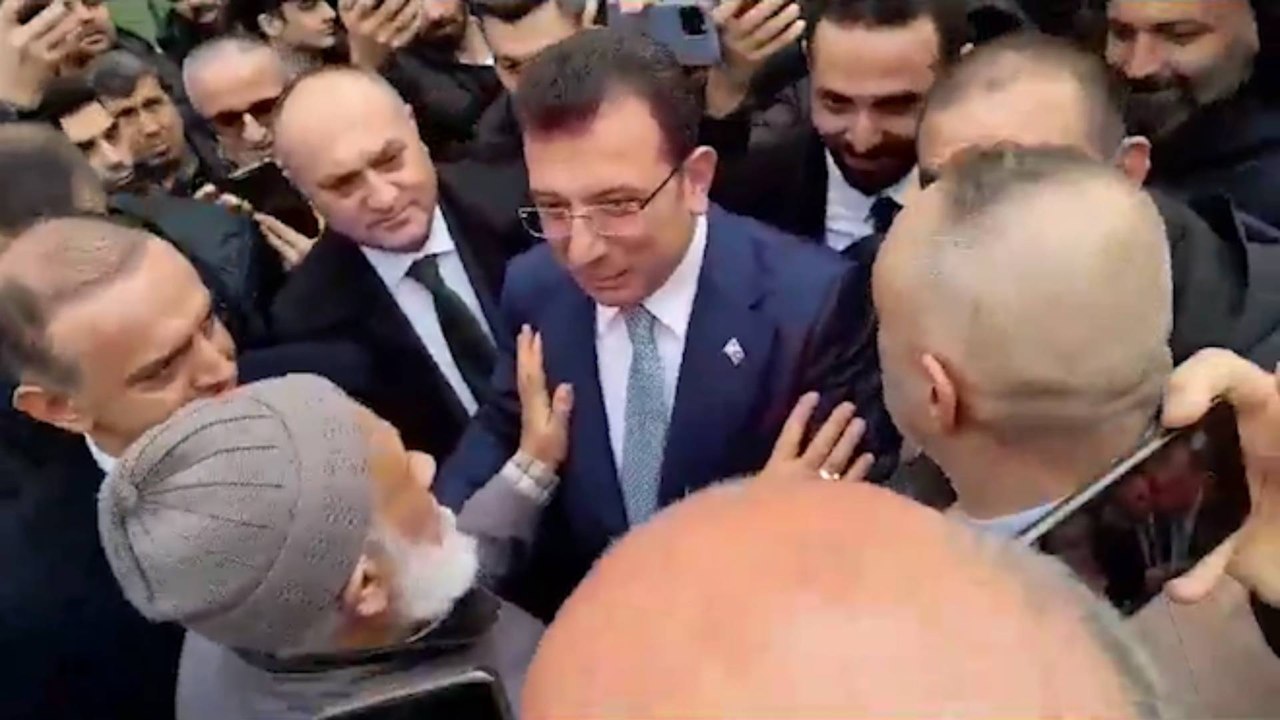 İmamoğlu'na "camiye neden gelmiyorsun" diyen vatandaş özür diledi