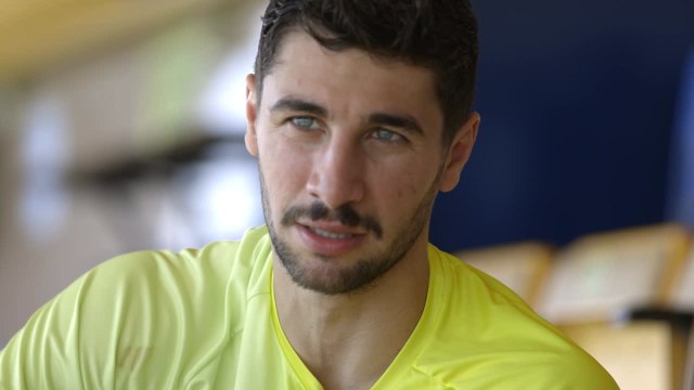 Comesaña habla antes de enfrentarse al Barça: Son tres puntos más