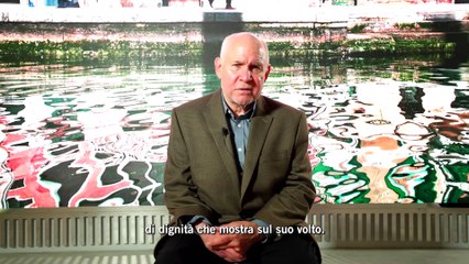 Steve McCurry e i suoi scatti più iconici: "Nelle mie fotografie la devozione e dignità dell'uomo"