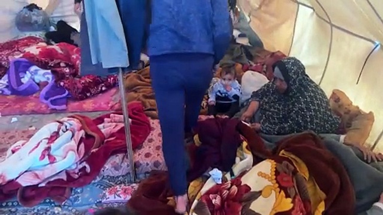 Milhares de civis permanecem bloqueados por combates em Gaza