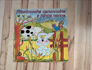 Artisti sconosciuti - Girotondo (1986)