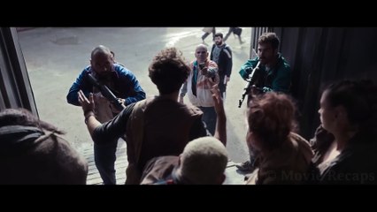 Heavy Storm Traps a Pregnant Girl For 26 Days in a Container In the Middle of The Ocean