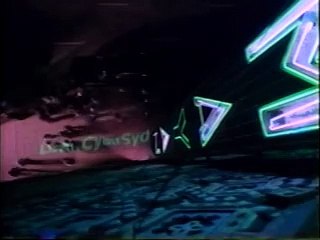 VR.5 | show | 1995 | Official Clip