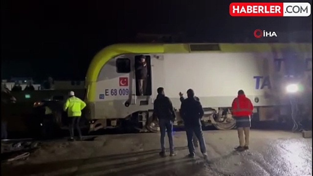 Tekirdağ'da meydana gelen tren kazasında 80 yolcu perona alındı