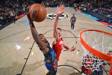 Dunk of the Night: Dorian Finney - Smith