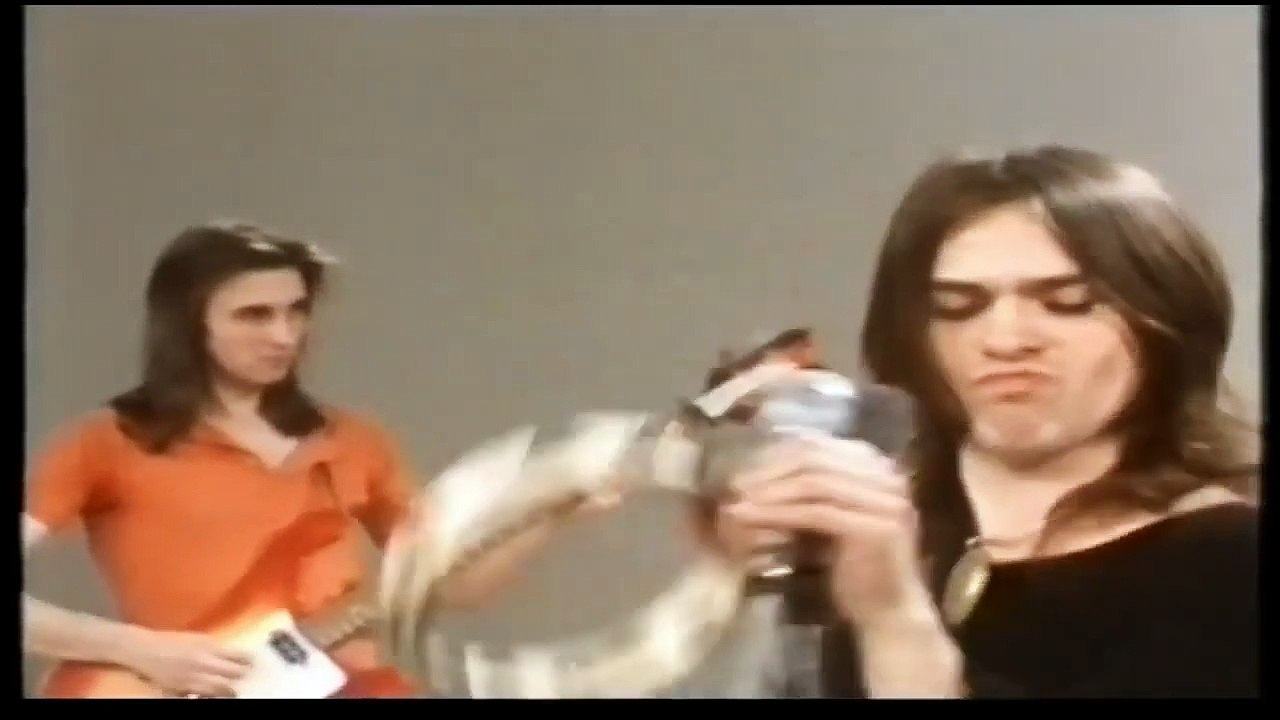 Genesis The Return of Giant Hogweed 1972