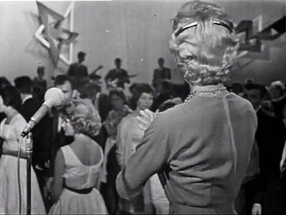 KIM NICHOLLS - Wake the Town and Tell the People (Bandstand 1960)