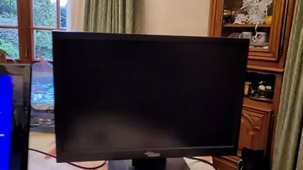 Écran Fujitsu Siemens E19W-10