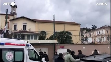 Attacco a una chiesa italiana a Istanbul, un morto