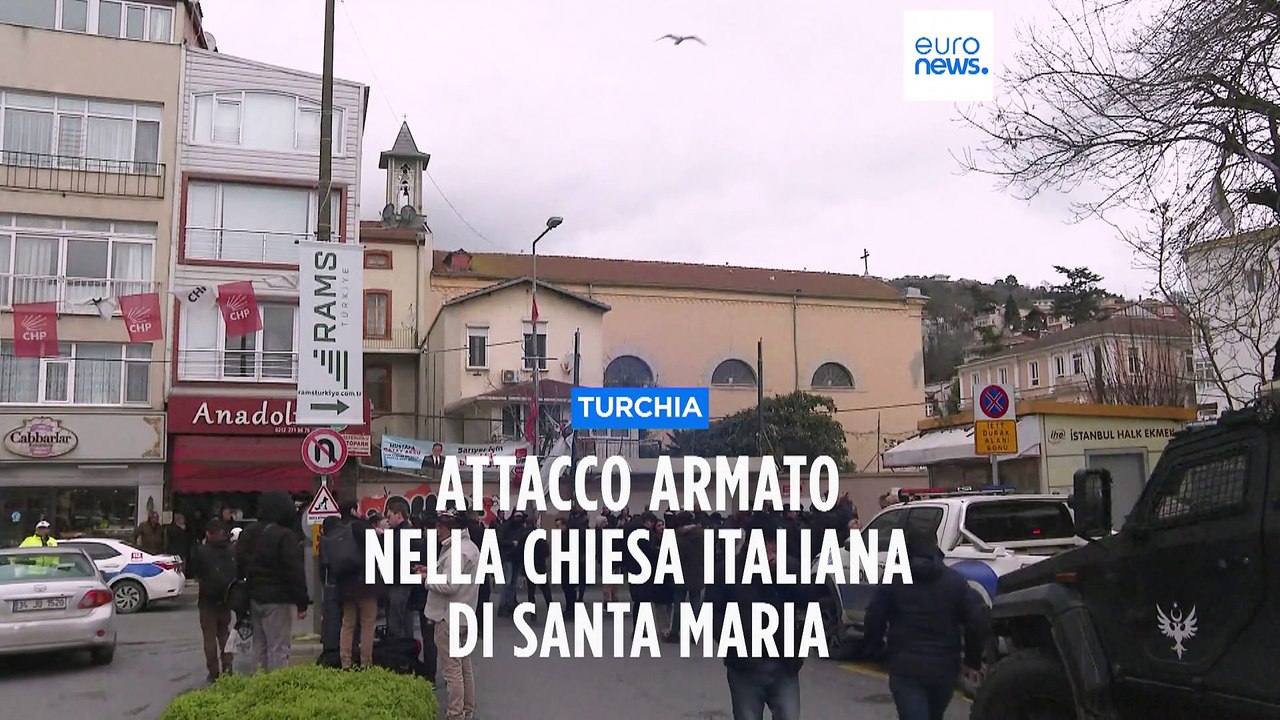 Istanbul: attacco in una chiesa italiana, un morto