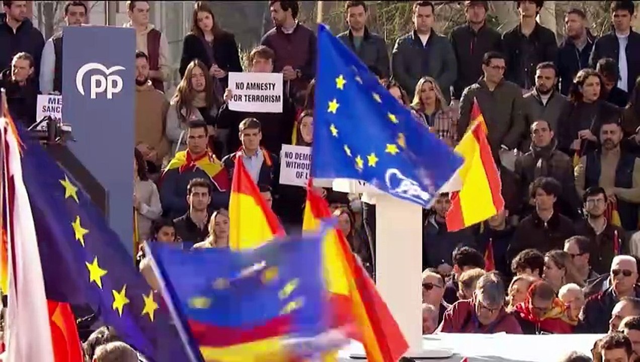 Ayuso acusa a Sánchez de pactar con el crimen