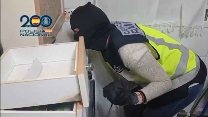 La Policía Nacional desmantela un "supermercado" de drogas en La Cistérniga