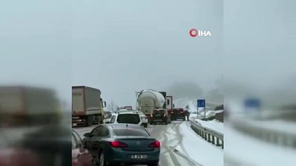 Bursa'nın o ilçesinde yollar buz tuttu
