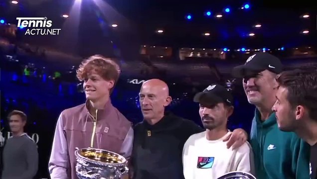 Open d'Australie 2024 - Simone Vagnozzi et Darren Cahill, les coaches de Jannik Sinner : S'il faut parler des parents de Jannik Sinner...