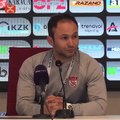 Sivasspor antrenörü: 