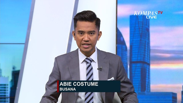 Diduga Korsleting, Sebuah Mobil di Menteng Jakarta Ludes Terbakar