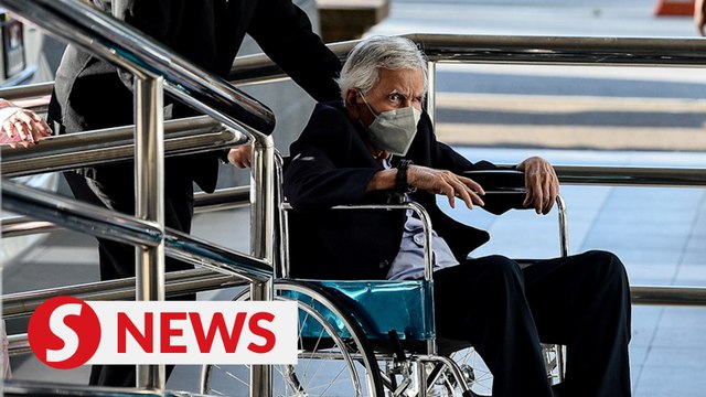 Daim arrives in KL court to face MACC charges