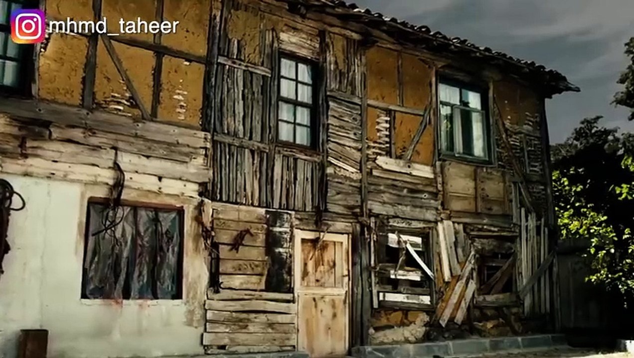 بتقرر تعمل عمل لحبيبها اللي إتخلى عنها ولكن الجن بيقرر إنه يقضي على العيلة كاملة Siccin