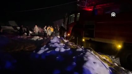 Van'daki ev yangınında 6 aylık Şerzan bebek, beşiğinde yanarak can verdi