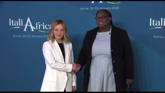 L'arrivo delle delegazioni per il vertice Italia-Africa a Roma