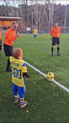 Coup d’envoi lancé par les minots du FCT lors du match U19 en Coupe de Provence !!!